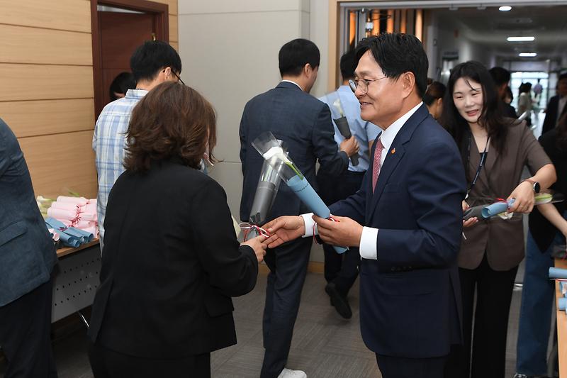 7월_중_직원조회_(2).jpg 이미지