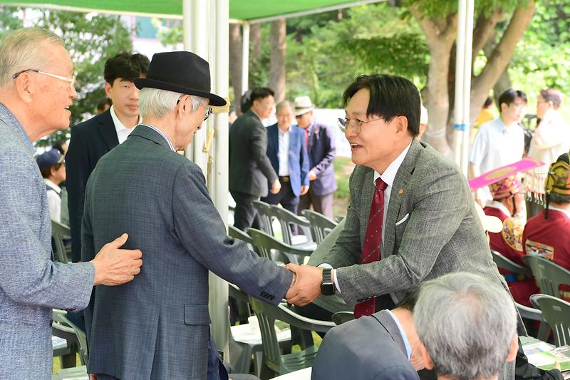 단군왕검_탄신제_(3).jpg 이미지