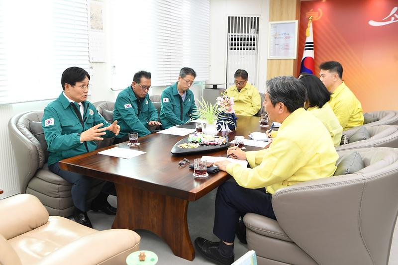 가축방역_관련_회의_(9).jpg 이미지