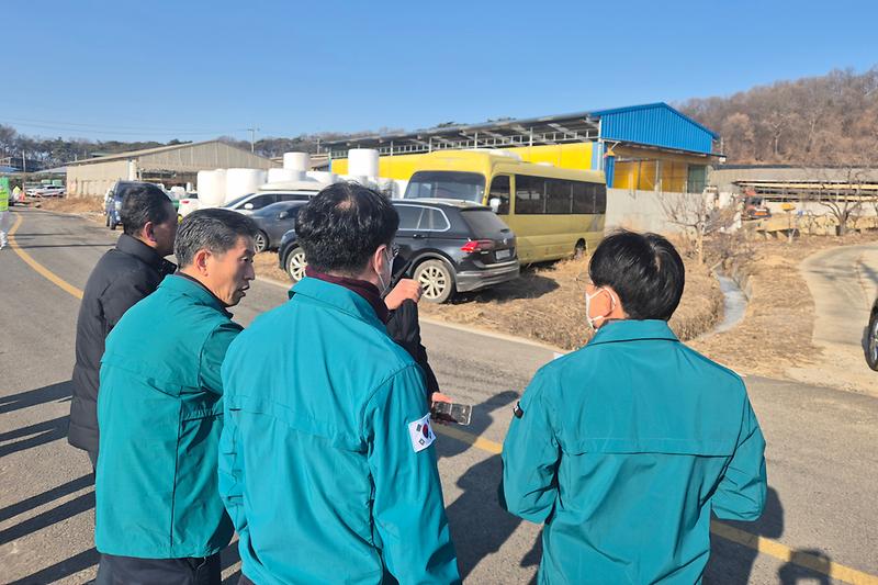 구제역_현장_확인_(19).jpg 이미지