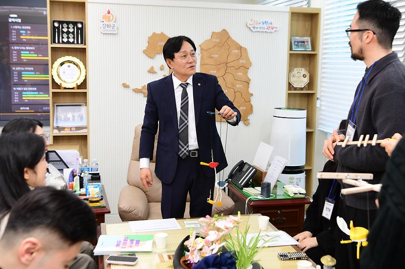 관내_청년사업가_면담_(3).jpg 이미지