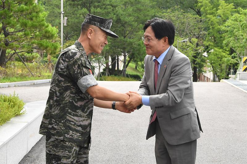 해병대_제2사단_방문_(2).jpg 이미지
