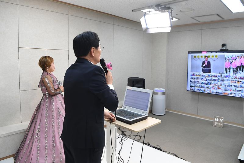 헬스케어_경로당_추석인사_(4).jpg 이미지