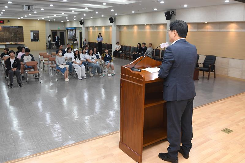 중국_자매도시_중학생_홈스테이_학부모_설명회_(5).jpg 이미지