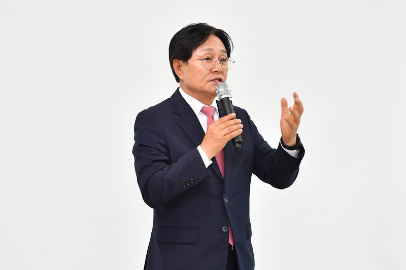 노인인권_및_학대예방_교육_(8).jpg 이미지