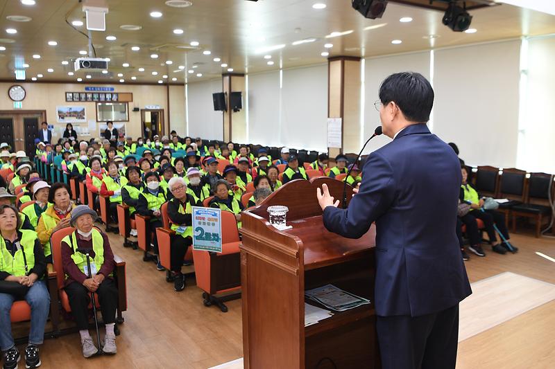 노인사회활동지원사업_참여자_문화활동_(9).jpg 이미지