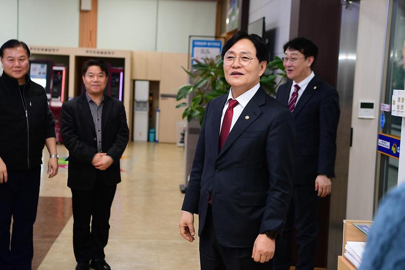 설명절_맞이_직원_격려_(12).jpg 이미지