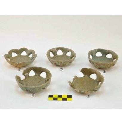 청자투각화형접시_.jpg 이미지