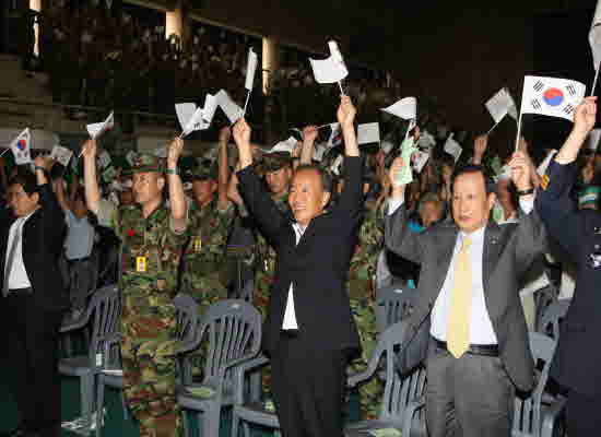 Koang-bok-jeal_Ki-nyeom-haeng-sa3