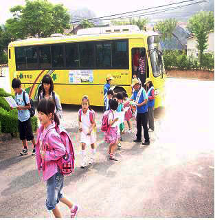 0617_Ea-lin-i-an-jean_Caem-pe-in2