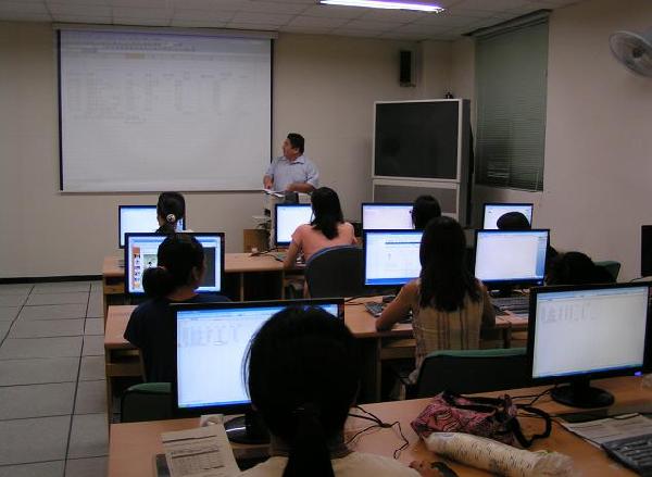 0901_컴퓨터교육장면