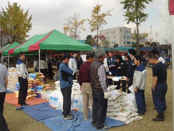 1111_용두레마을_직거래장터_운영