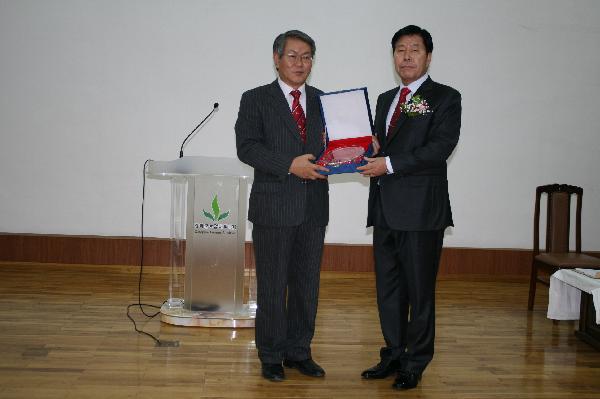 1227(추가)_농업기술센터_송병춘소장_퇴임1