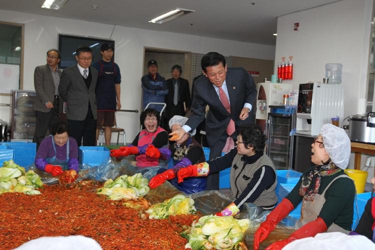 크기변환1114_강화군사회단체협의회_자원봉사2