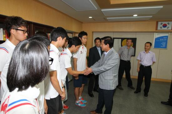 크기변환_0816_유천호강화군수_태권도_선수단격려_2