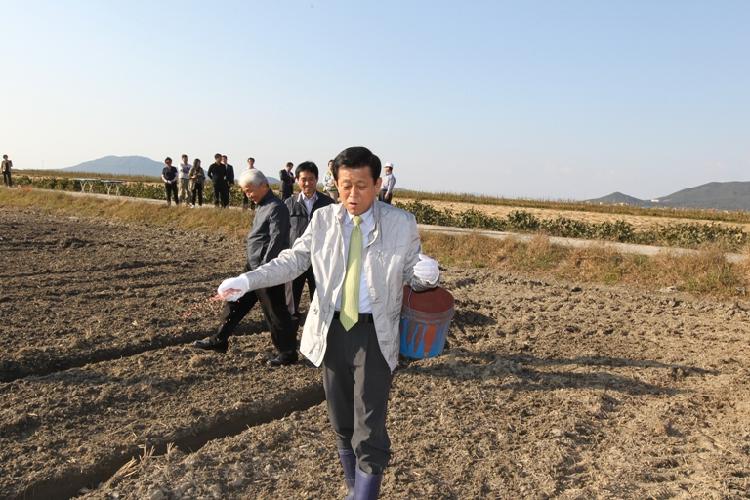 크기변환_1009_가을보리_파종시연3