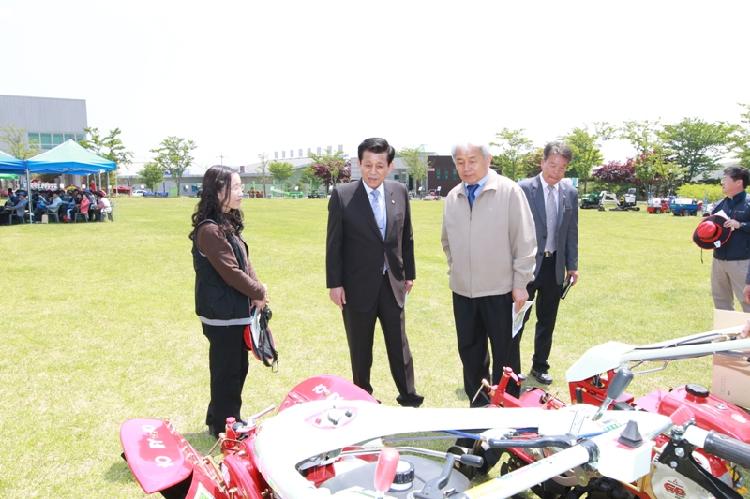 0515_밭작물_파종기계_현장_연시회2