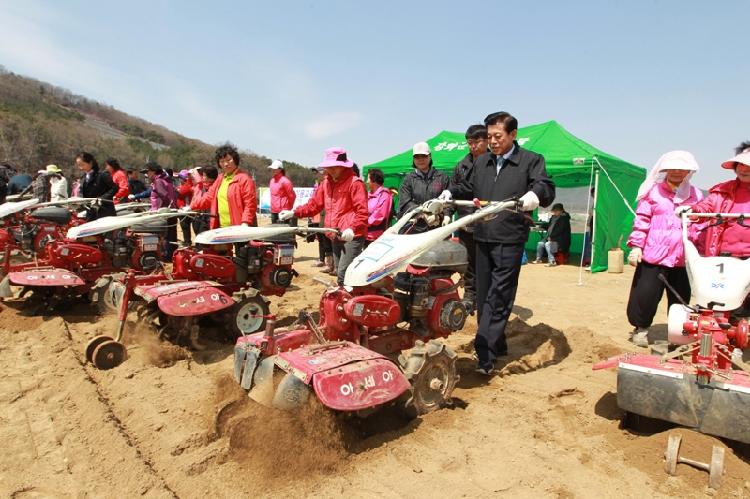 0529_농업소득_증대_앞장(여성농업인_농용관리기_교육)