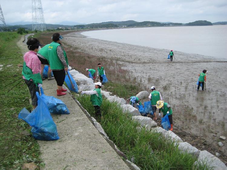 0719_불은면새마을부녀회_해안쓰레기_수거