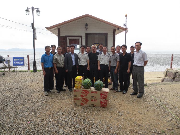 0725_화도면이장단_동막해변_여름파출소_위문2
