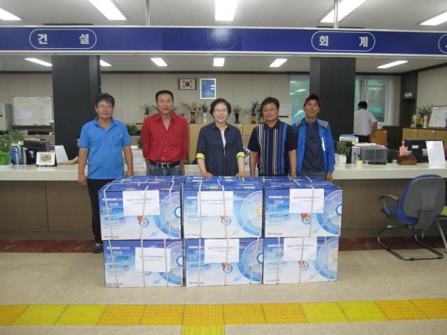 0729_불은면주민자치위원회_어려운_이웃_선풍기_전달