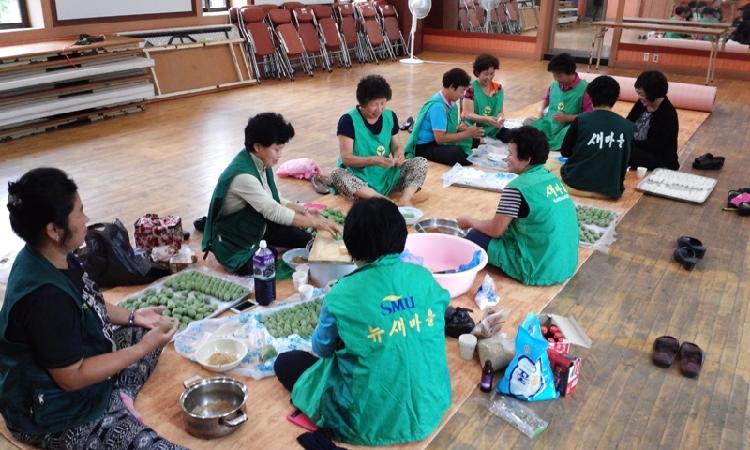 0916_내가면새마을부녀회_송편_나눠주기_행사2