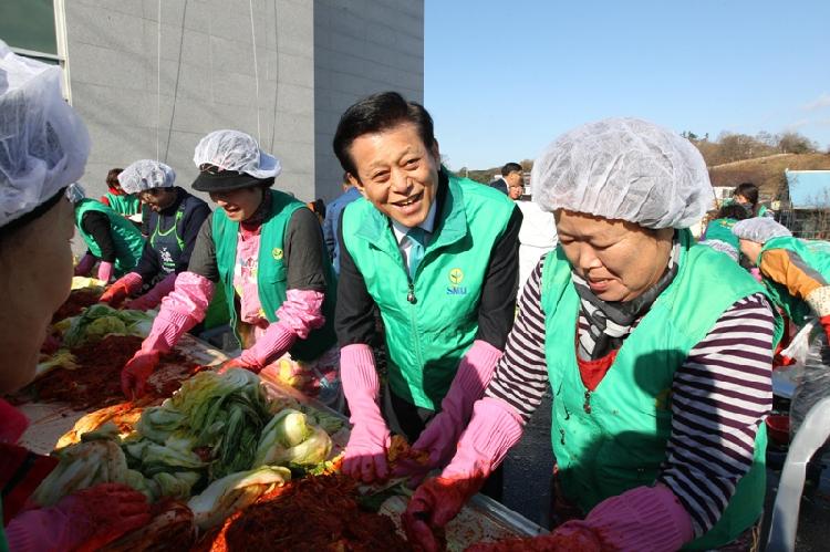 1128_강화군새마을회_김장담그기_행사