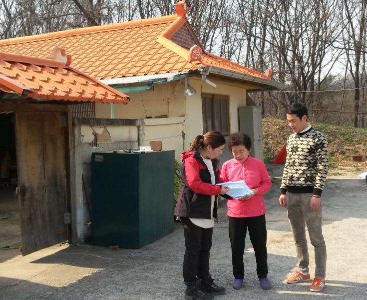 0403_건축물_양성화_상담_모습_(2)