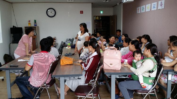 0611_다문화_가정_육아교실_(2)