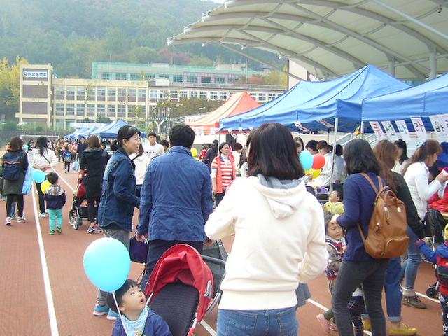 아나바다_장터_전경