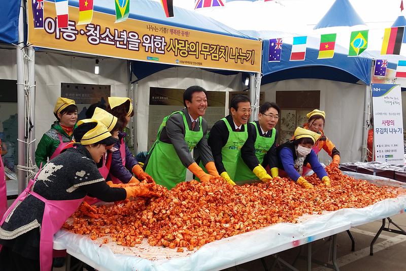 2014년도_초지진_직거래_장터_운영_사진