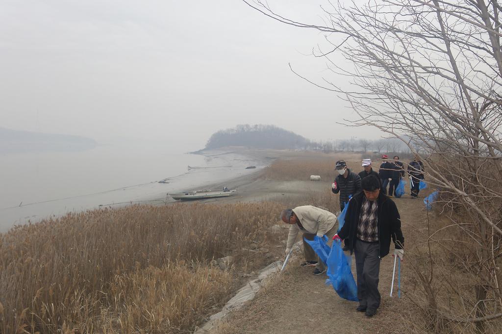 강화 호국돈대 나들길 따라 관광객 맞이 환경정비 사진