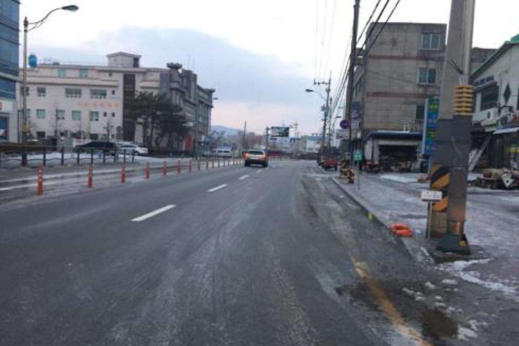 자동염수_도로_사진