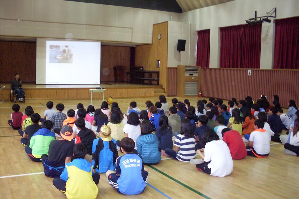 장애예방교육_관련사진1