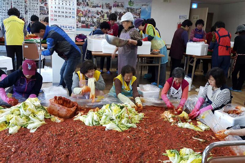 사회봉사단체_협의회_사랑의_김장_나누기