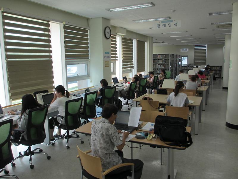 강화군립도서관