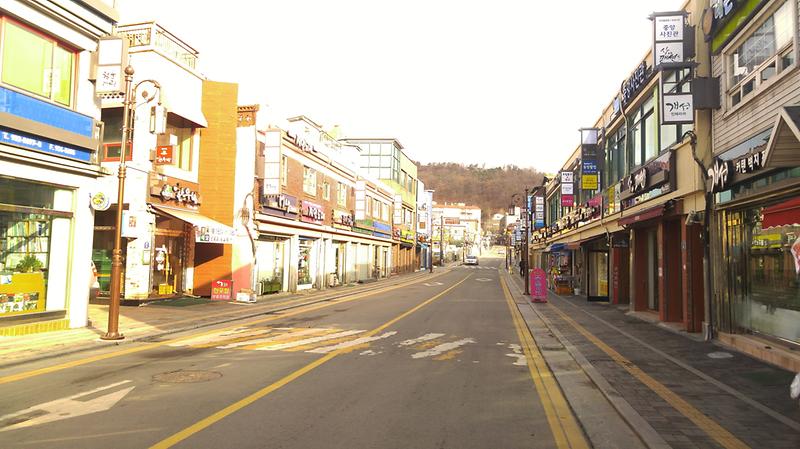 강화대로_전선_지중화3(2015년_고려궁지_지중화_사례)