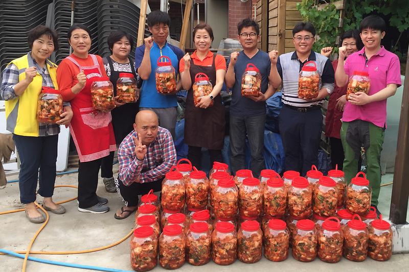 강화읍_사랑의_김치_담그기