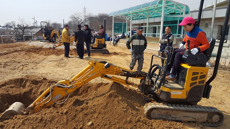 굴삭기_운전_교육2