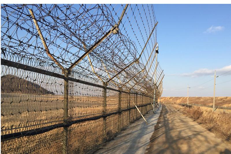 군사규제완화