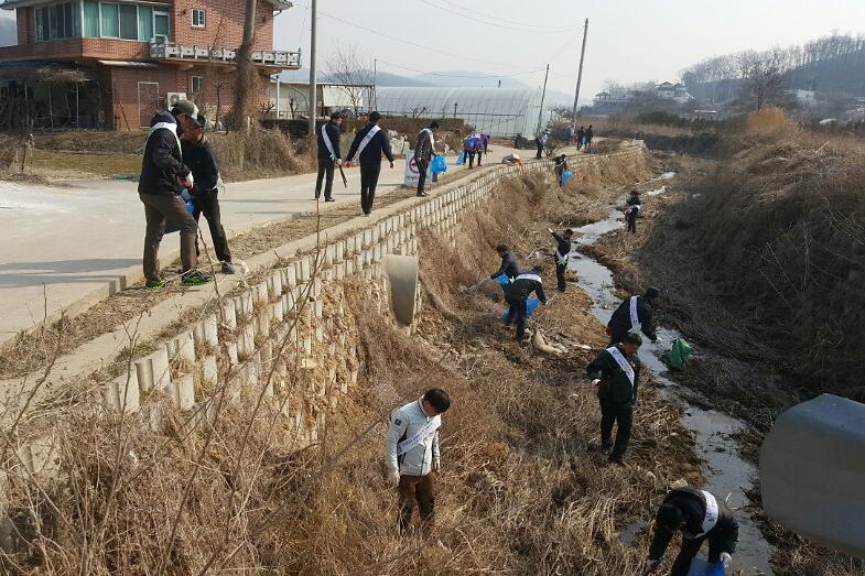 저수지_환경정화