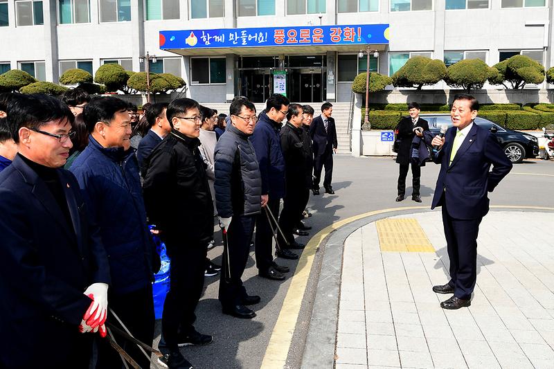 봄맞이_공무원_대청소1
