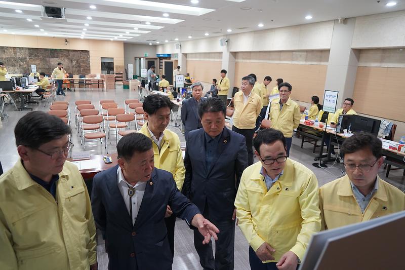 신득상_의장_ASF_방역상황_점검_및_직원_격려