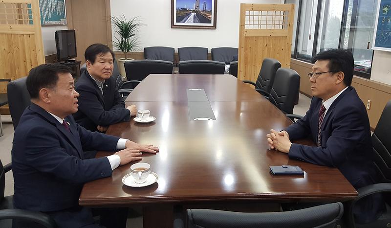 신득상_의장_인천시_방문(허종식_정무부시장)