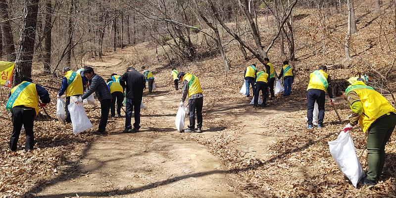 송해면_진달래축제_등산로_정비2