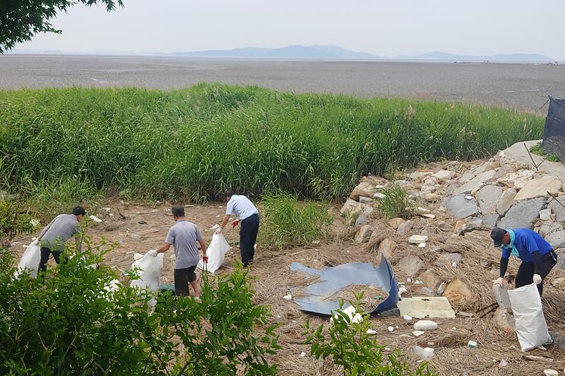 길상면이장단_해안쓰레기_수거1