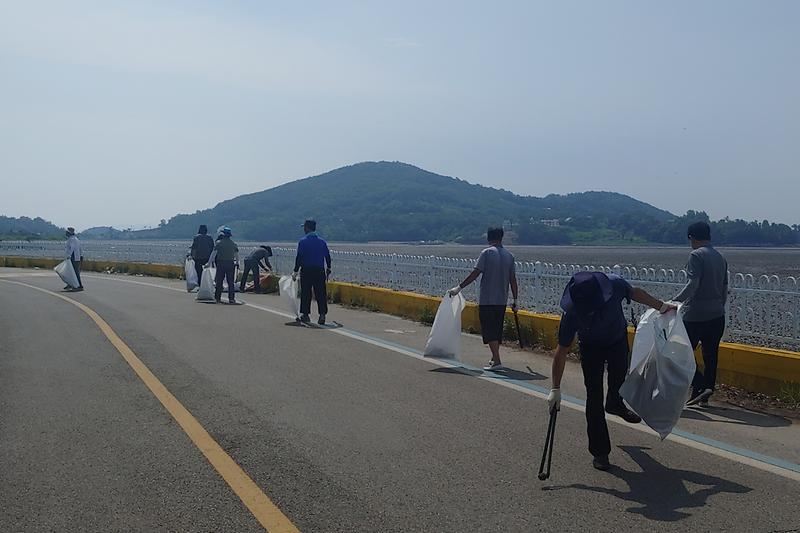 길상면이장단_해안쓰레기_수거2