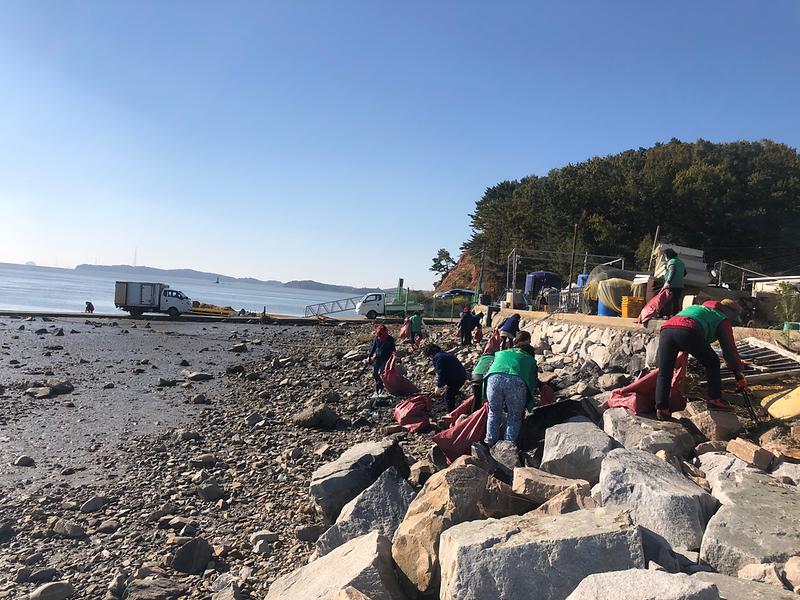 고동면_해안가_환경정비_사진jpg_(1)