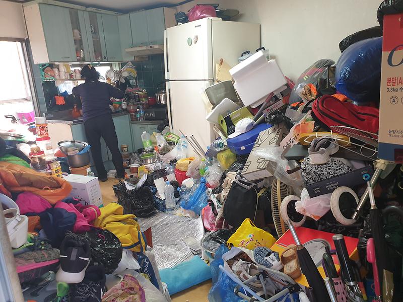 통합복지_주거내부_청소전1