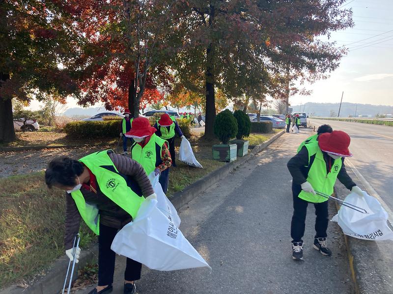 불은면_해안도로_청소_사진